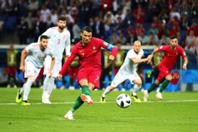 爱游戏平台 -葡萄牙本届欧洲杯战绩最新消息新闻